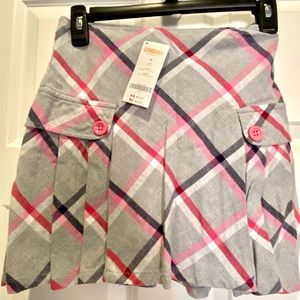 Gymboree girls skirt, with shorts underneath.